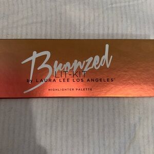 Laura Lee Los Angeles Bronzed Lit-Kit Highlighter Palette - Gold